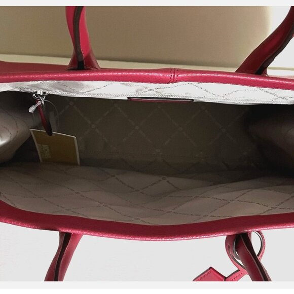 New Michael Kors Mirella Medium Pebbled Leather Tote Bag Dark Raspberry - Picture 4 of 5